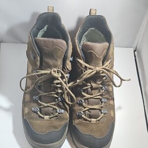 L.L. Bean Men's Brown and Black Hiking Boots